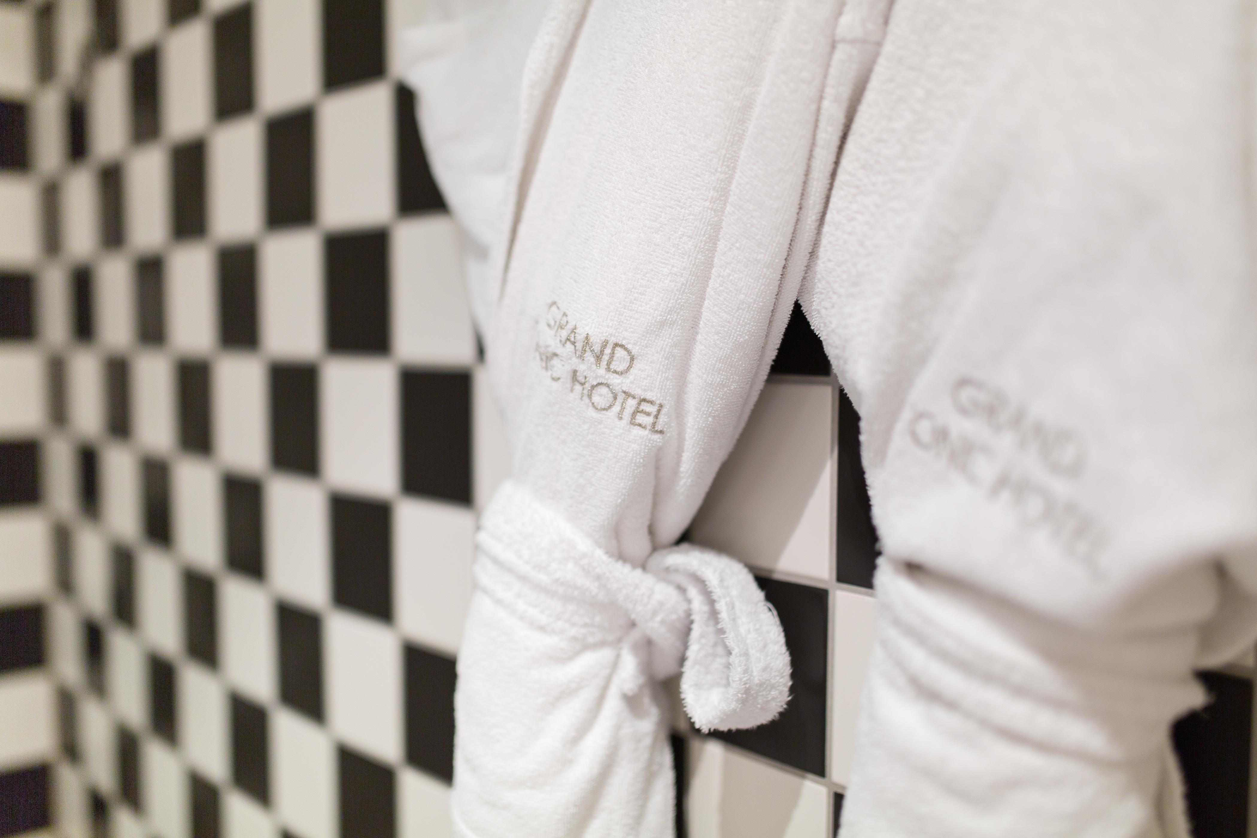 Grand Tonic Hotel & Spa Nuxe بياريتز المظهر الخارجي الصورة